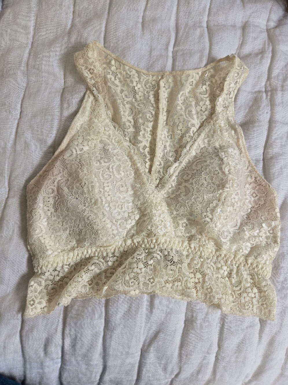 NWOT Soma Cream Lace Racerback Bralette Medium